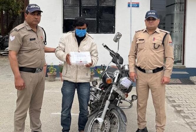 बंद मकान में हुई चोरी का खुलासा, एक गिरफ्तार