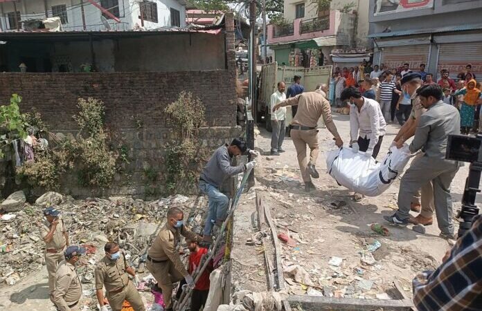 चूना भटृा क्षेत्र में अज्ञात शव मिलने से सनसनी