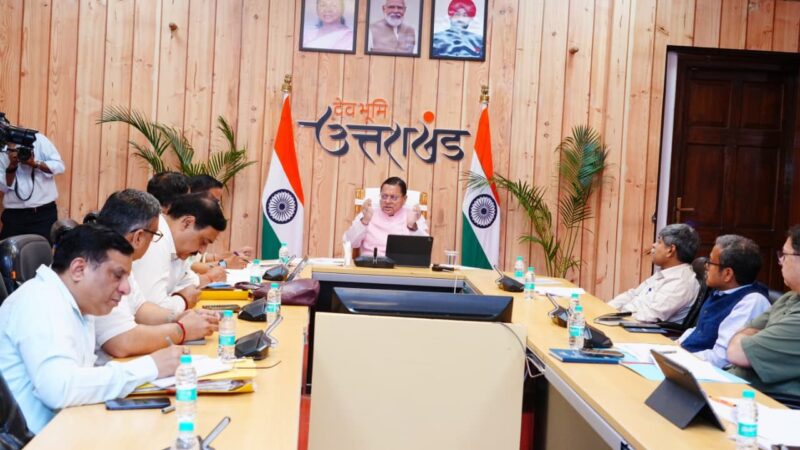 मुख्यमंत्री ने की वनाग्नि नियंत्रण, पेयजल, स्वास्थ्य एवं मानसून तैयारियों की समीक्षा