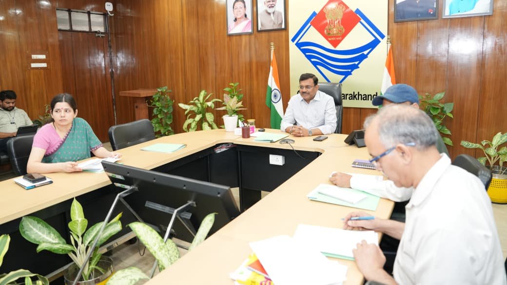 मुख्य सचिव ने अधिकारियों को दिए निर्देश, प्रदेश में की जाएं संपूर्ण बागवानीको लेकर योजना तैयार