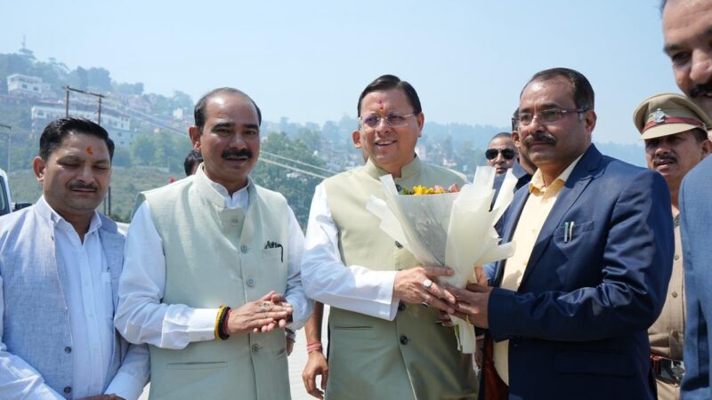 मुख्यमंत्री धामी ने अल्मोड़ा को दी 138 करोड़ की सौगात, 17 योजनाओं का लोकार्पण व  9 योजनाओं का किया शिलान्यास