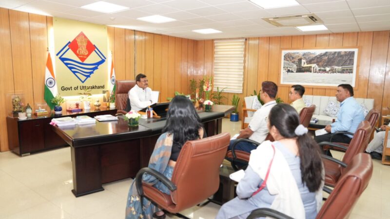 मुख्य सचिव ने आयुक्त खाद्य से ली प्रदेश में दैनिक आवश्यक वस्तुओं की उपलब्धता एवं कीमतों की जानकारी