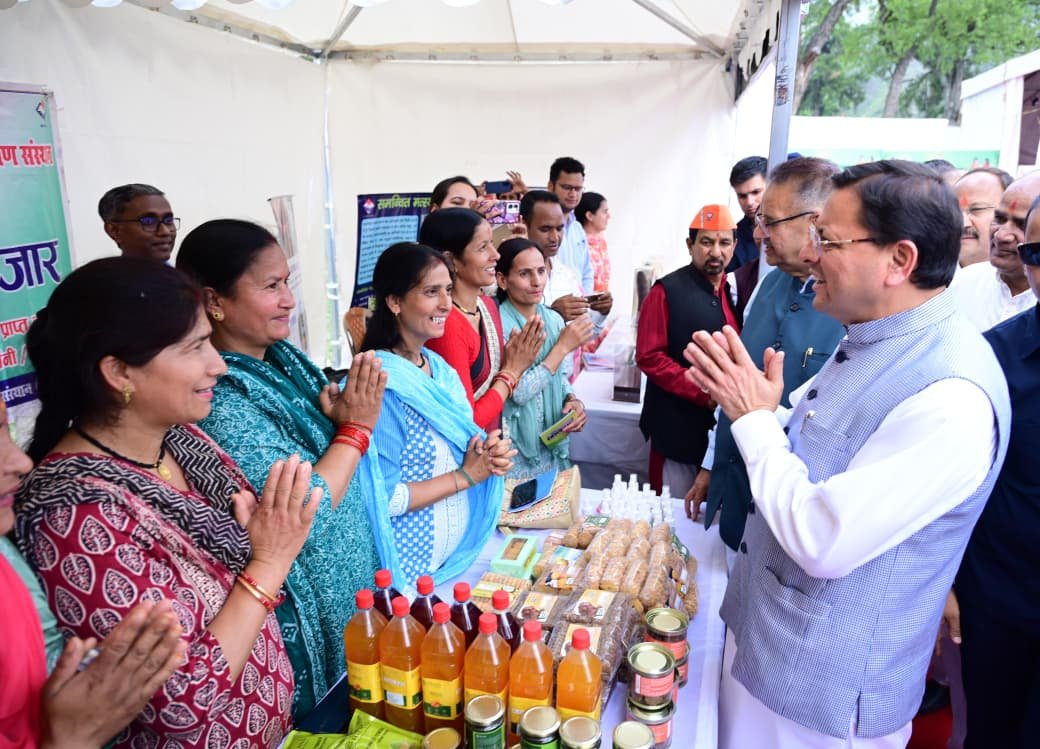 खेत बचाओ अभियान को जनांदोलन बनाने का आह्वान, किसानों ने लिया मिट्टी और कृषि संरक्षण का संकल्प