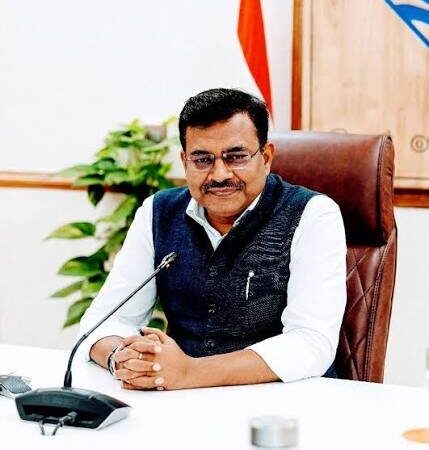 प्रदेश में सभी साईबर पुलिस स्टेशनों को किया जाय मजबूत: मुख्य सचिव