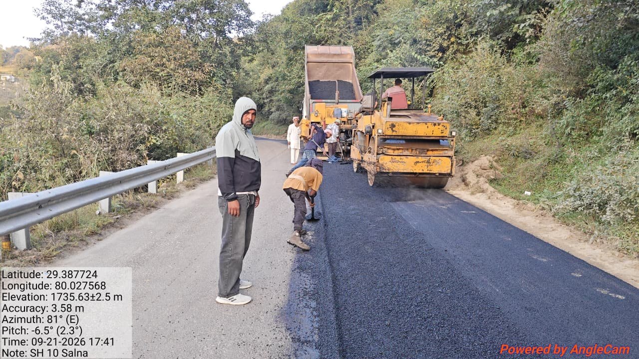 15 अक्टूबर तक गड्ढामुक्त होंगी उत्तराखंड की सड़कें, हर जिले में युद्धस्तर पर चल रहा कार्य