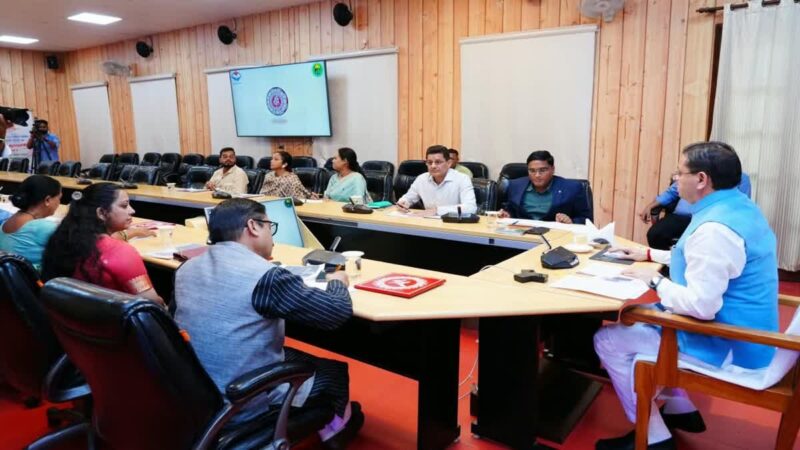 निर्माण श्रमिक राज्य के विकास में महत्वपूर्ण भूमिका निभाते हैंः धामी 