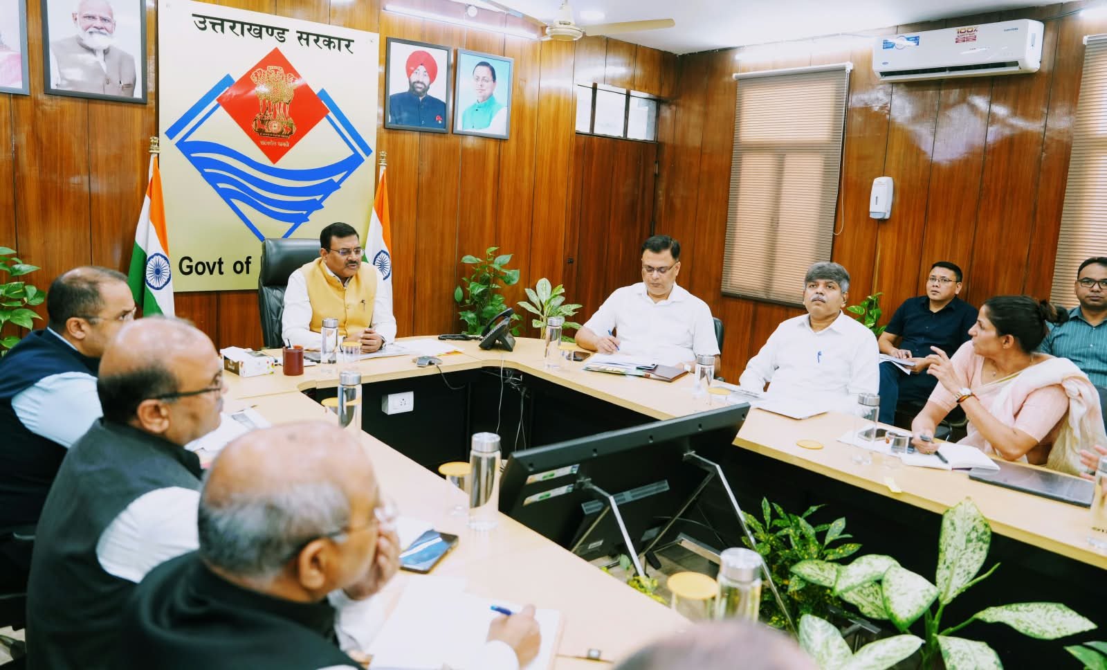मुख्य सचिव ने ली कुम्भ मेला की तैयारियों के सम्बन्ध में बैठक