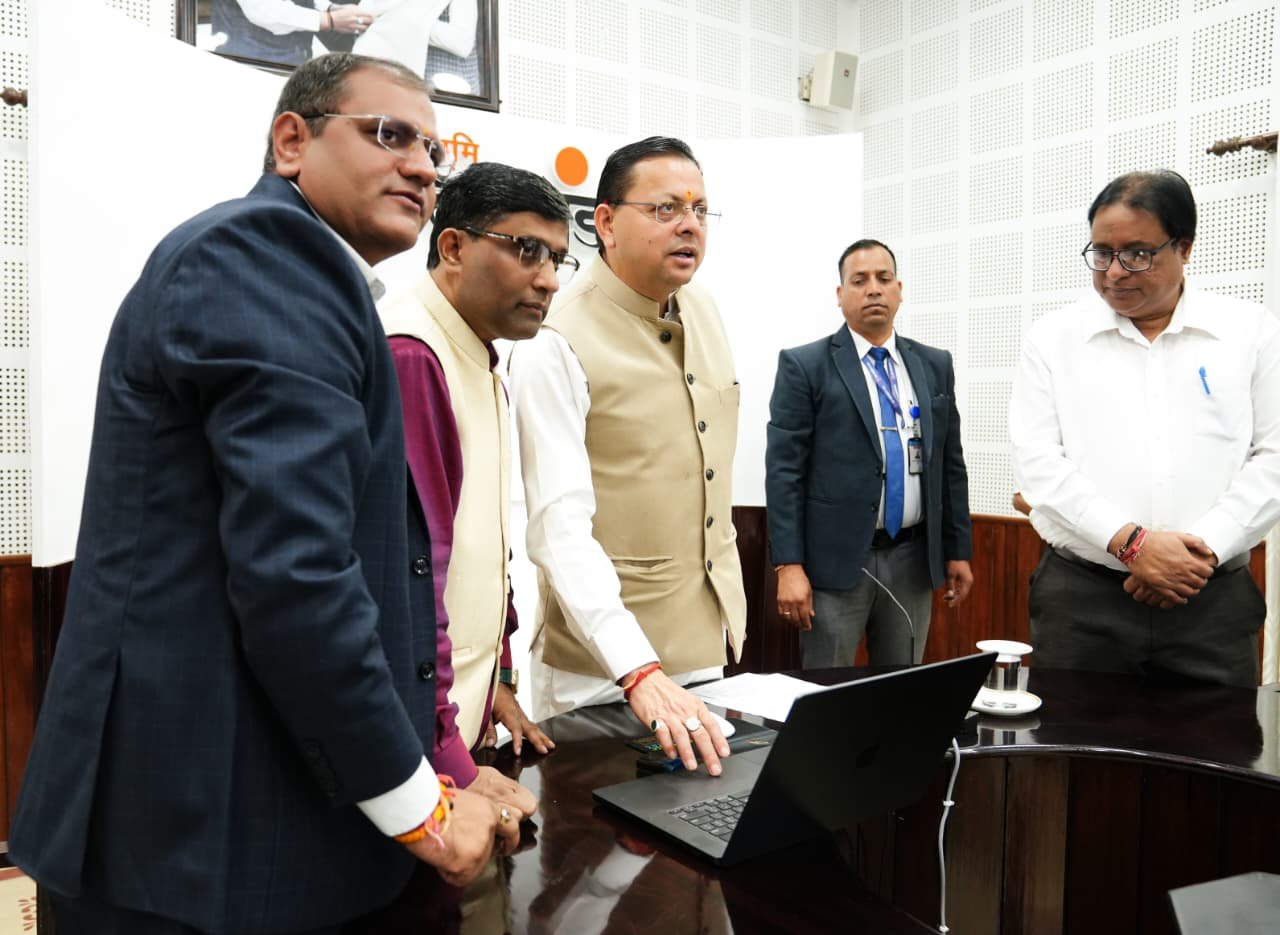 लोकभाषाओं के संरक्षण एवं संवर्धन के लिए आधुनिक तकनीक का उपयोग जरूरीः मुख्यमंत्री