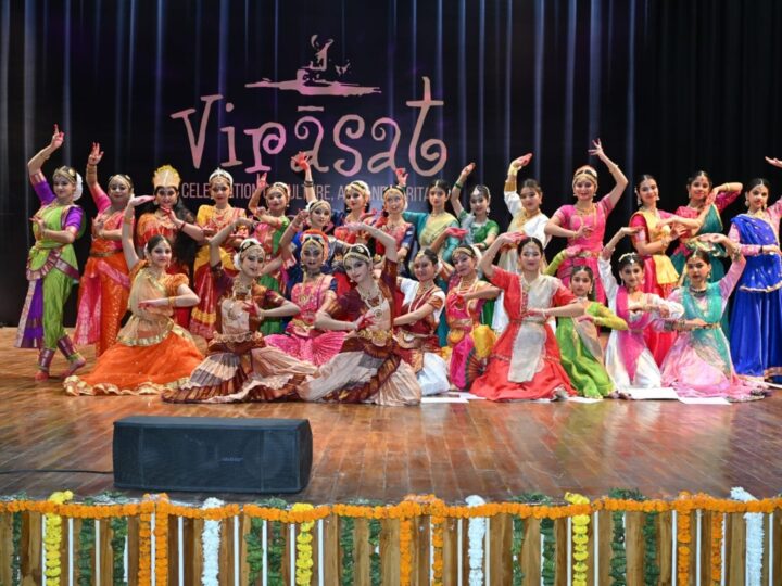 विरासत साधना में स्कूली बच्चों ने भरतनाट्यम और कथक की प्रस्तुतियों से किया ओत-प्रोत