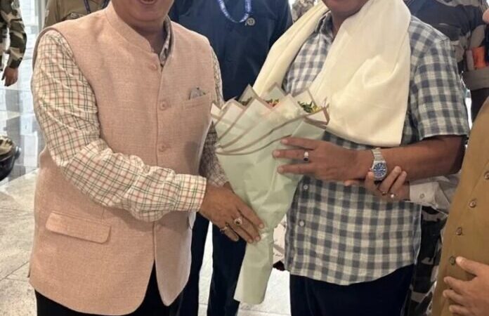 देहरादून पहुंचे असम के मुख्यमंत्री हिमंता बिस्वा शर्मा